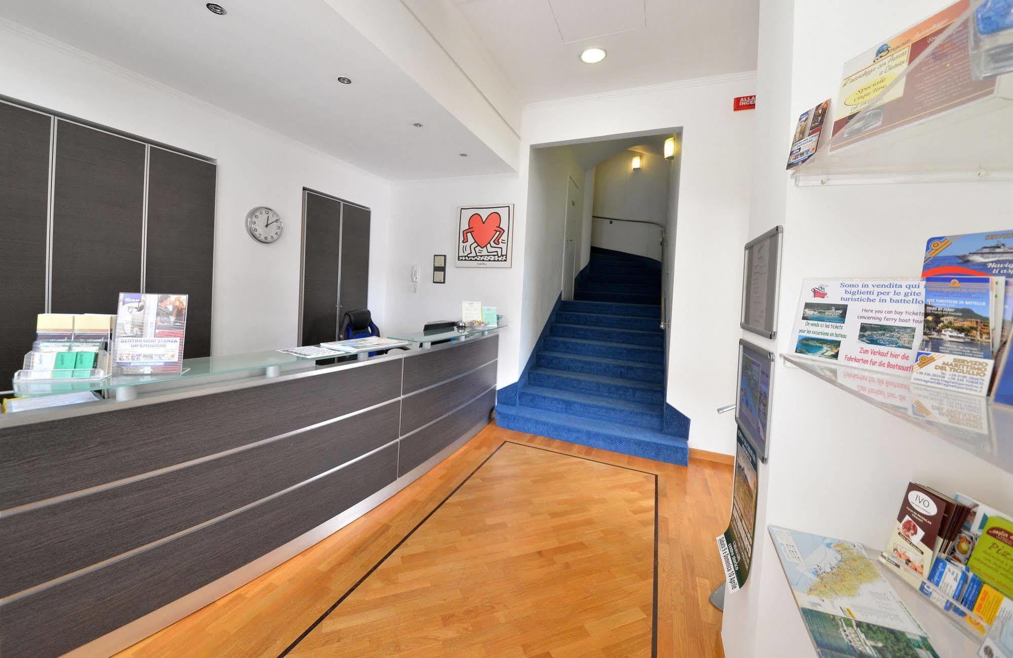 קיאברי Hotel Ferrari מראה חיצוני תמונה